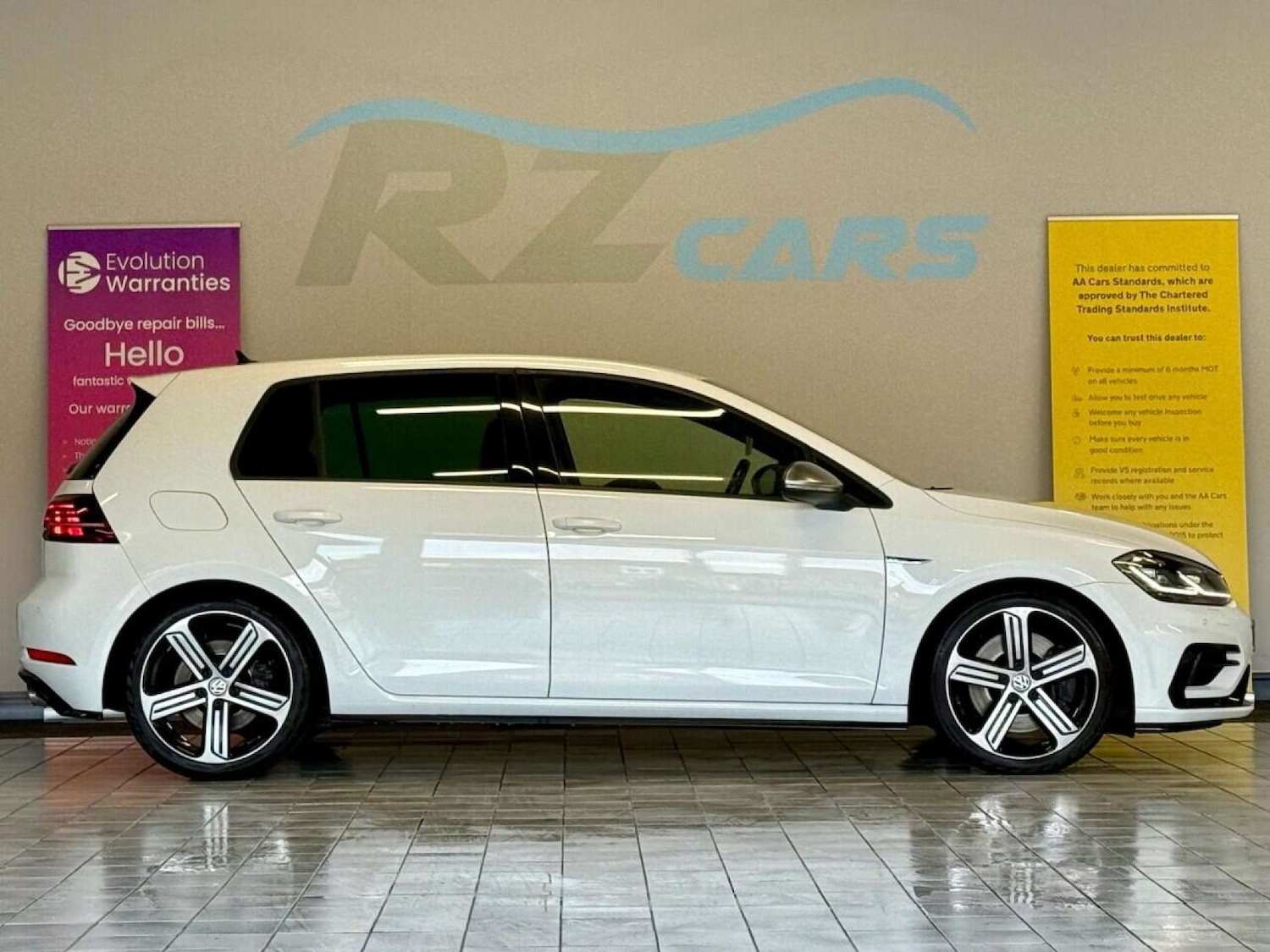 Used Volkswagen Golf 2019 for sale - 76762021: Photo 43