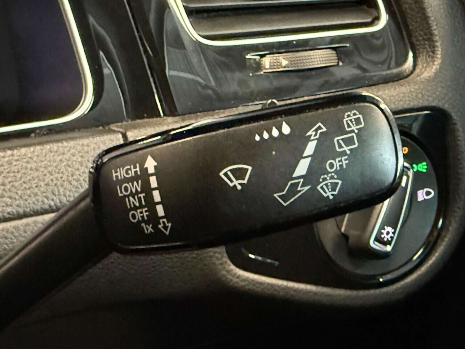 Used Volkswagen Golf 2019 for sale - 76762021: Photo 55