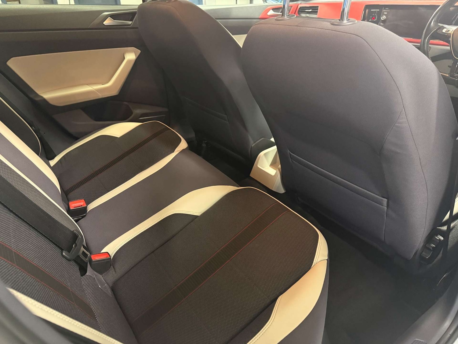 Used Volkswagen Polo 2020 for sale - 77452479: Photo 32