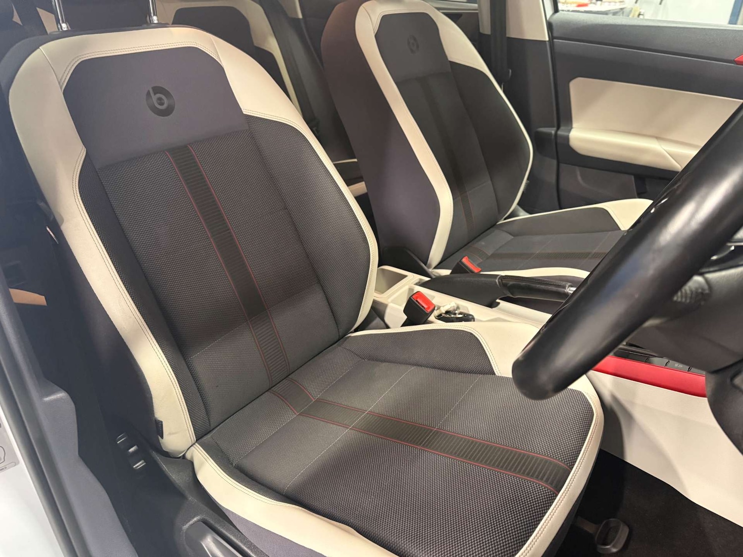 Used Volkswagen Polo 2020 for sale - 77452479: Photo 33