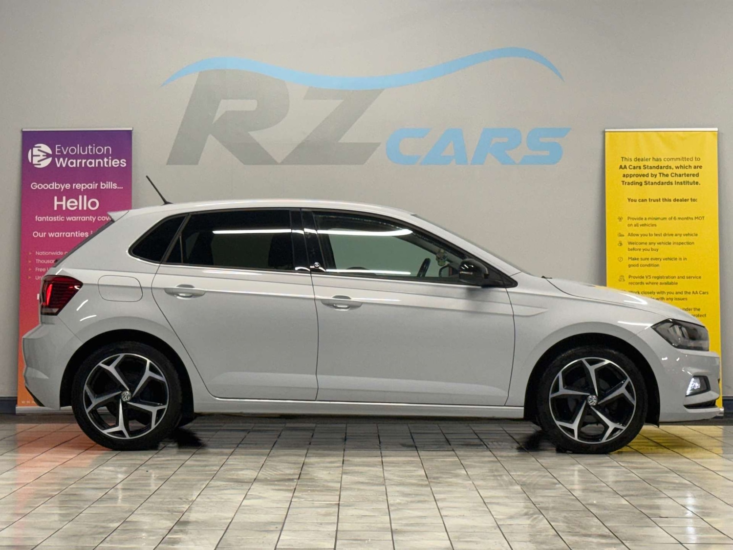 Used Volkswagen Polo 2020 for sale - 77452479: Photo 8