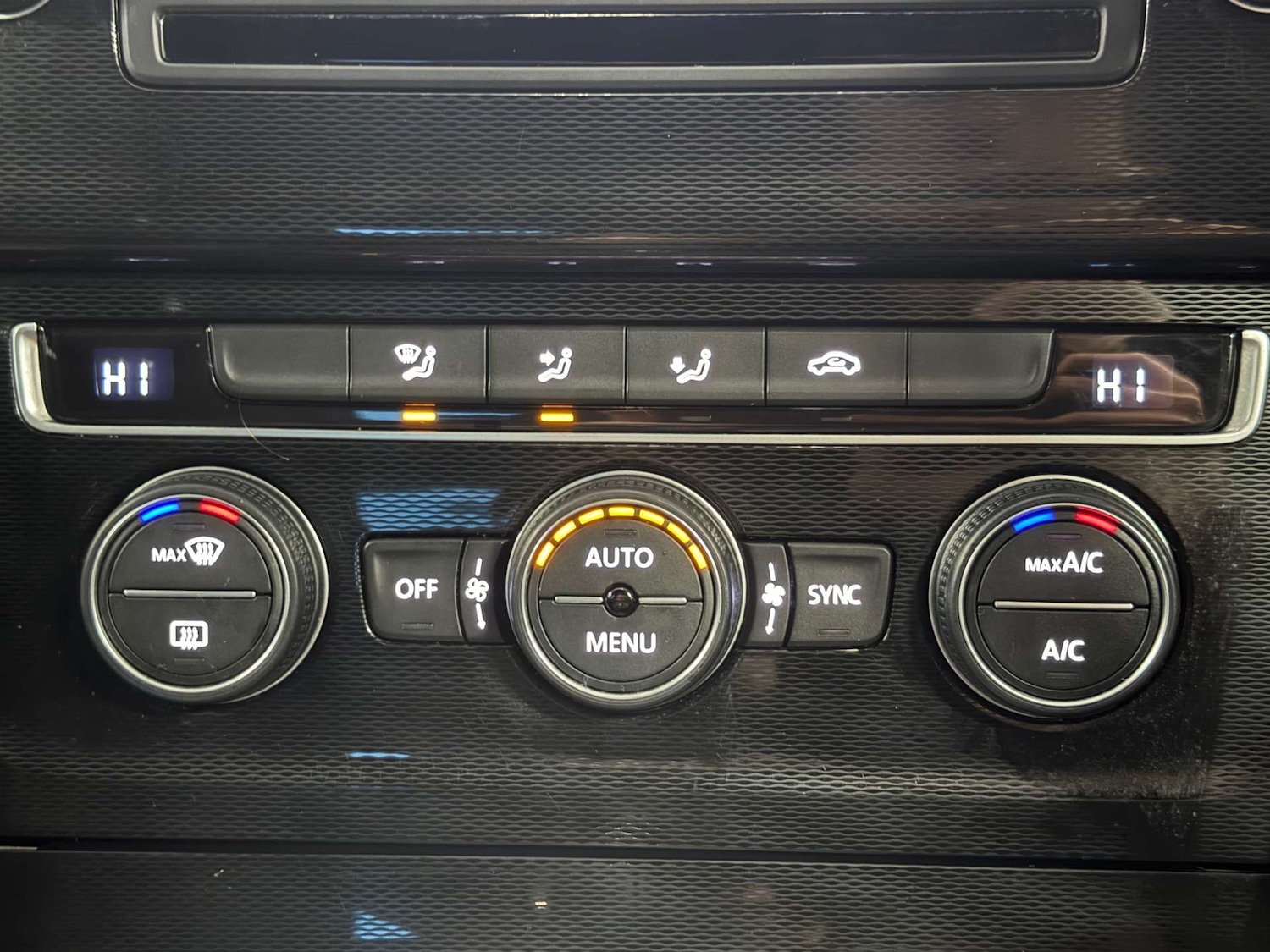 Used Volkswagen Golf 2015 for sale - 77851727: Photo 32