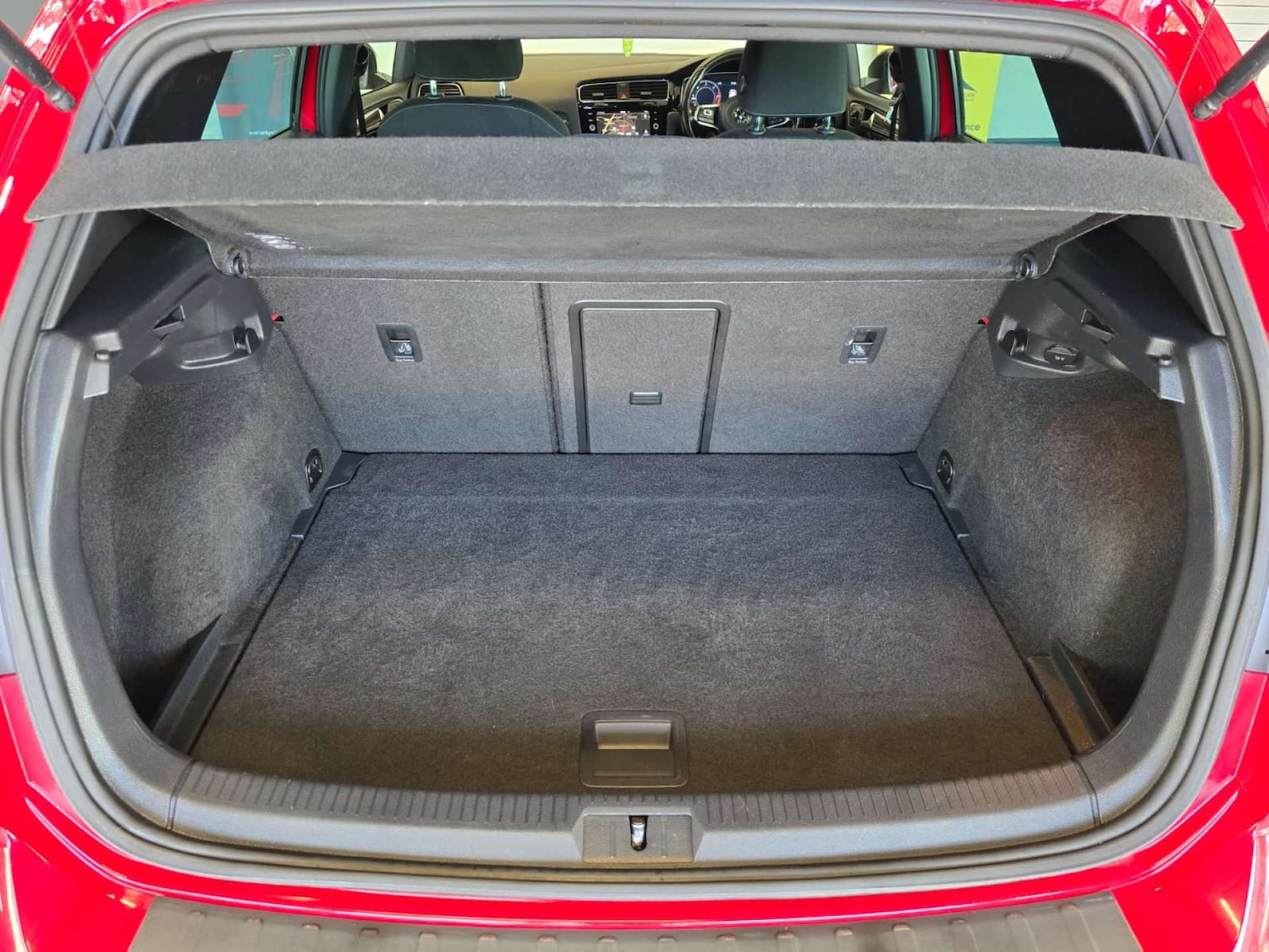 Used Volkswagen Golf 2017 for sale - 77920653: Photo 11