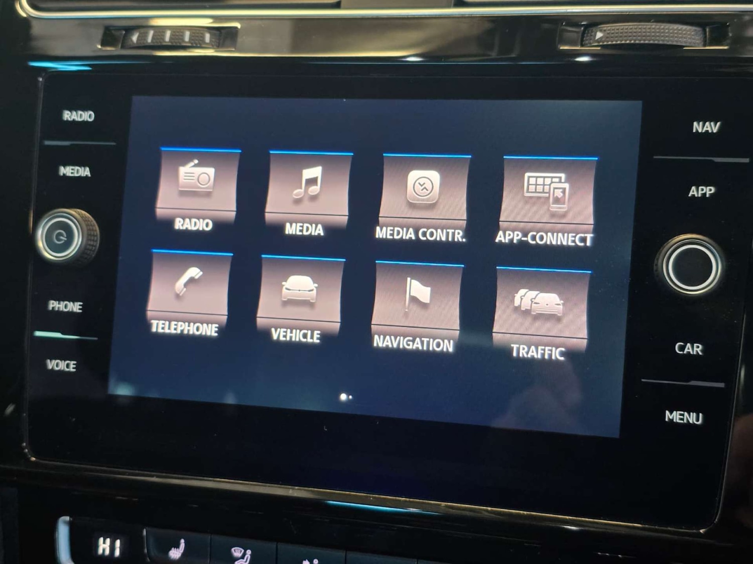 Used Volkswagen Golf 2017 for sale - 77920653: Photo 31