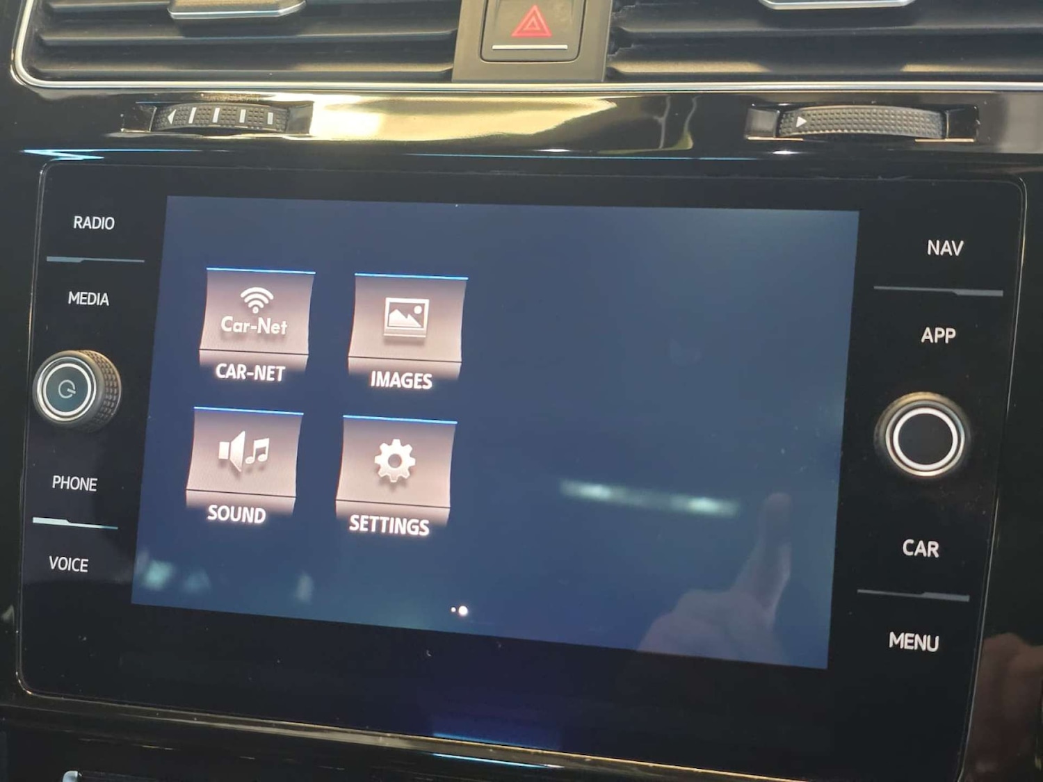 Used Volkswagen Golf 2017 for sale - 77920653: Photo 32