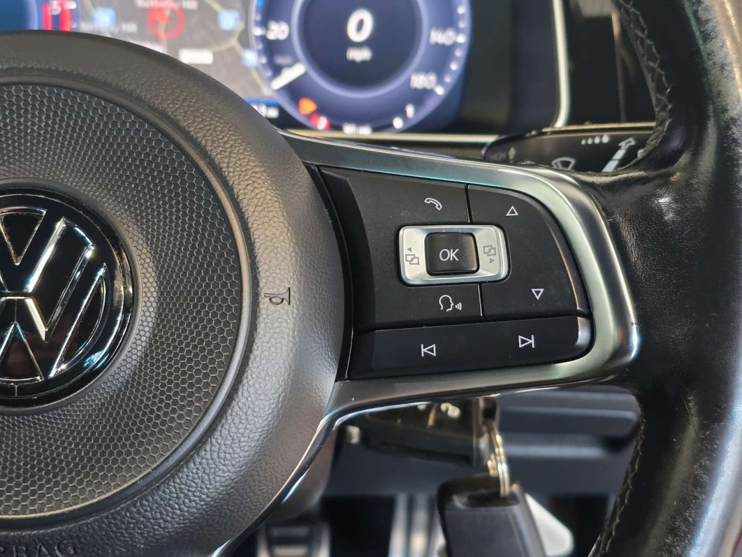 Used Volkswagen Golf 2017 for sale - 77920653: Photo 39