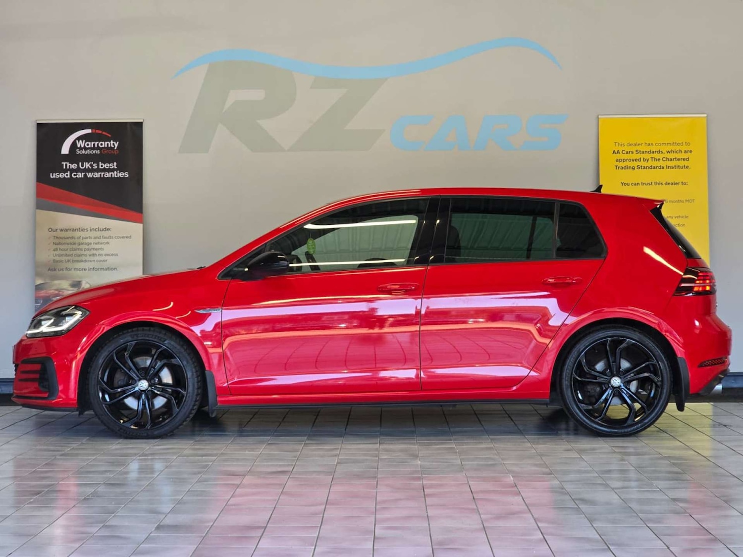 Used Volkswagen Golf 2017 for sale - 77920653: Photo 5