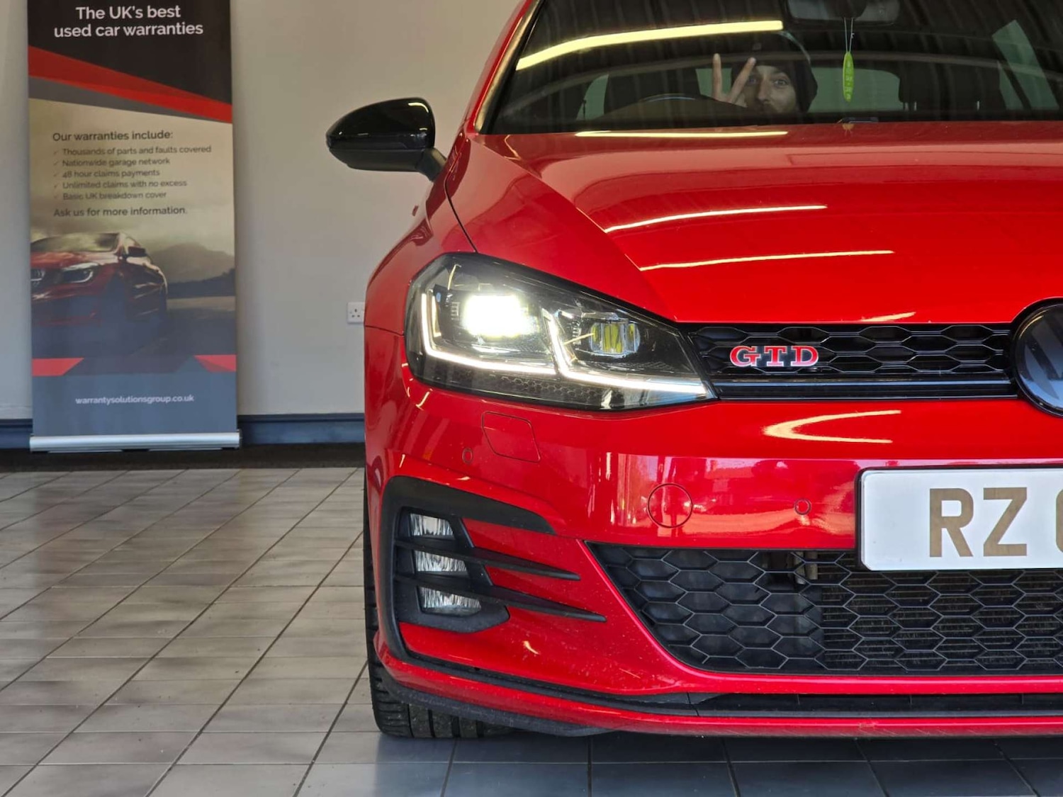 Used Volkswagen Golf 2017 for sale - 77920653: Photo 9