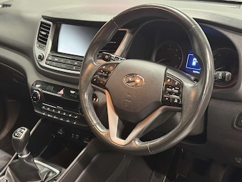 Used Hyundai TUCSON 2016 for sale - 77303968: Photo