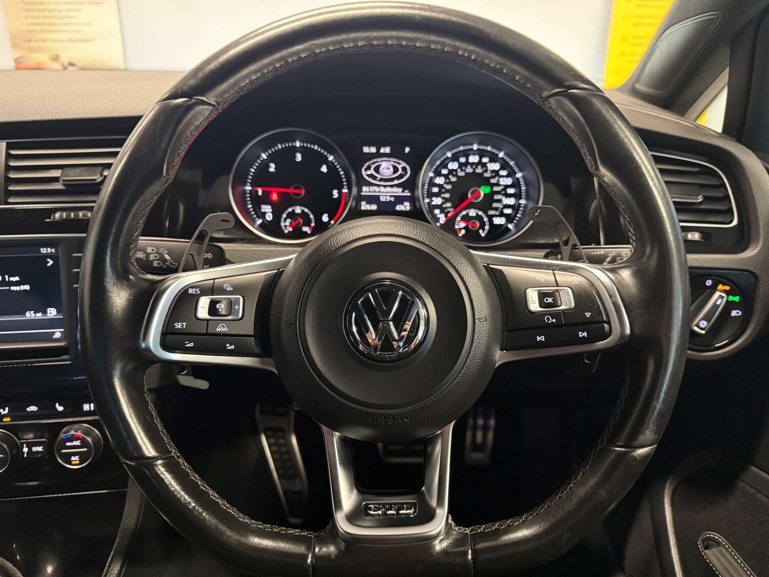 Used Volkswagen Golf 2016 for sale - 77729017: Photo 16