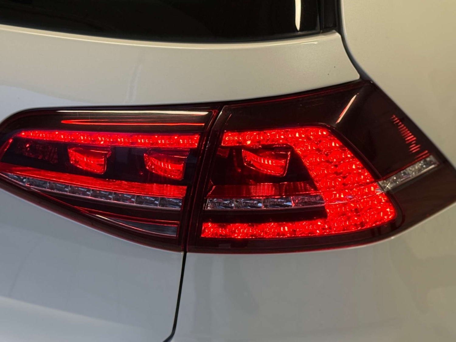 Used Volkswagen Golf 2016 for sale - 77906897: Photo 9