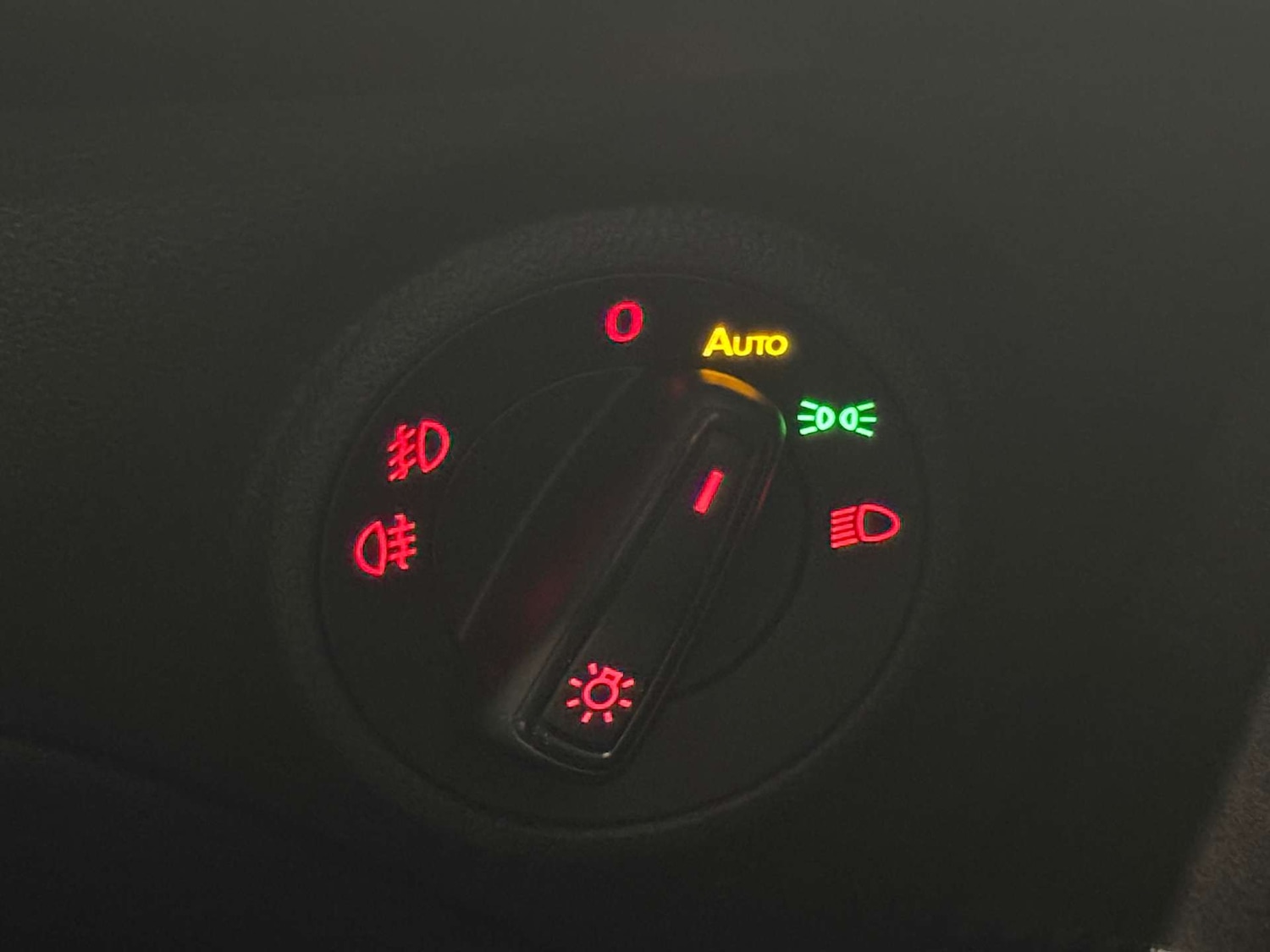 Used SEAT Leon 2019 for sale - 77241079: Photo 41