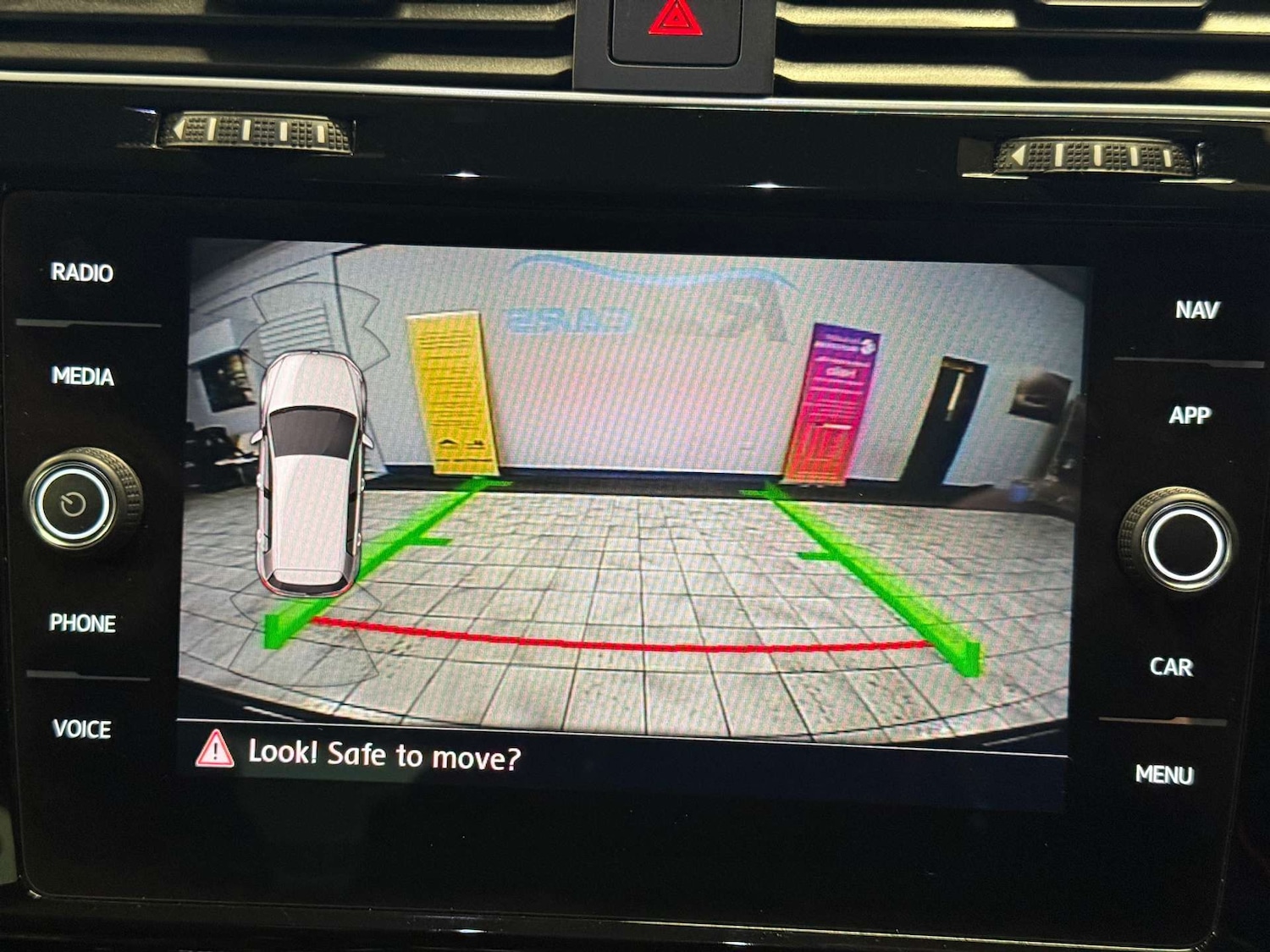 Used Volkswagen Golf 2019 for sale - 77594872: Photo 10