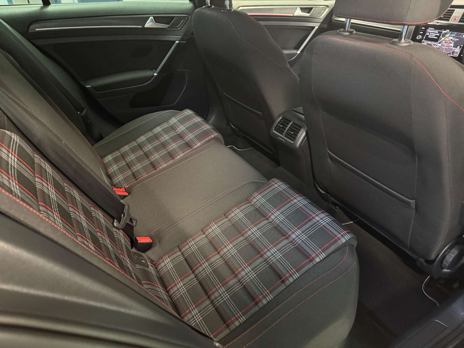 Used Volkswagen Golf 2019 for sale - 77594872: Photo 36