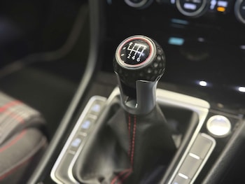 Used Volkswagen Golf 2019 for sale - 77594872: Photo