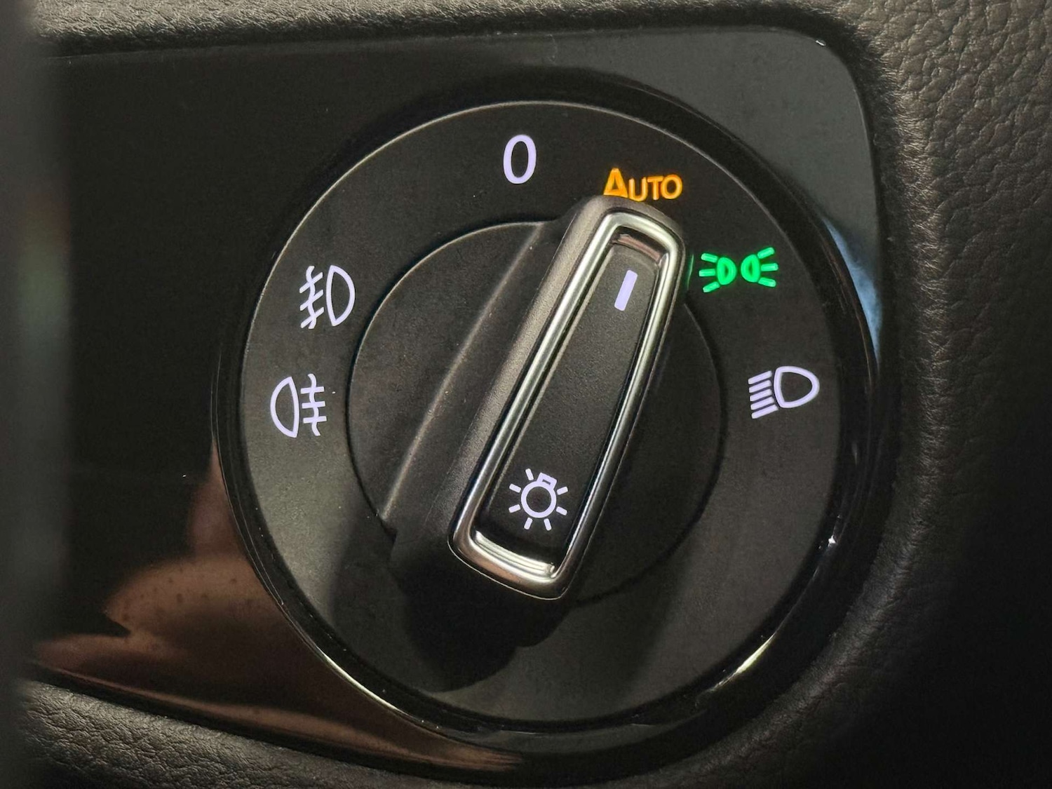 Used Volkswagen Golf 2019 for sale - 77594872: Photo 48