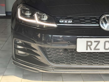 Used Volkswagen Golf 2019 for sale - 78702819: Photo