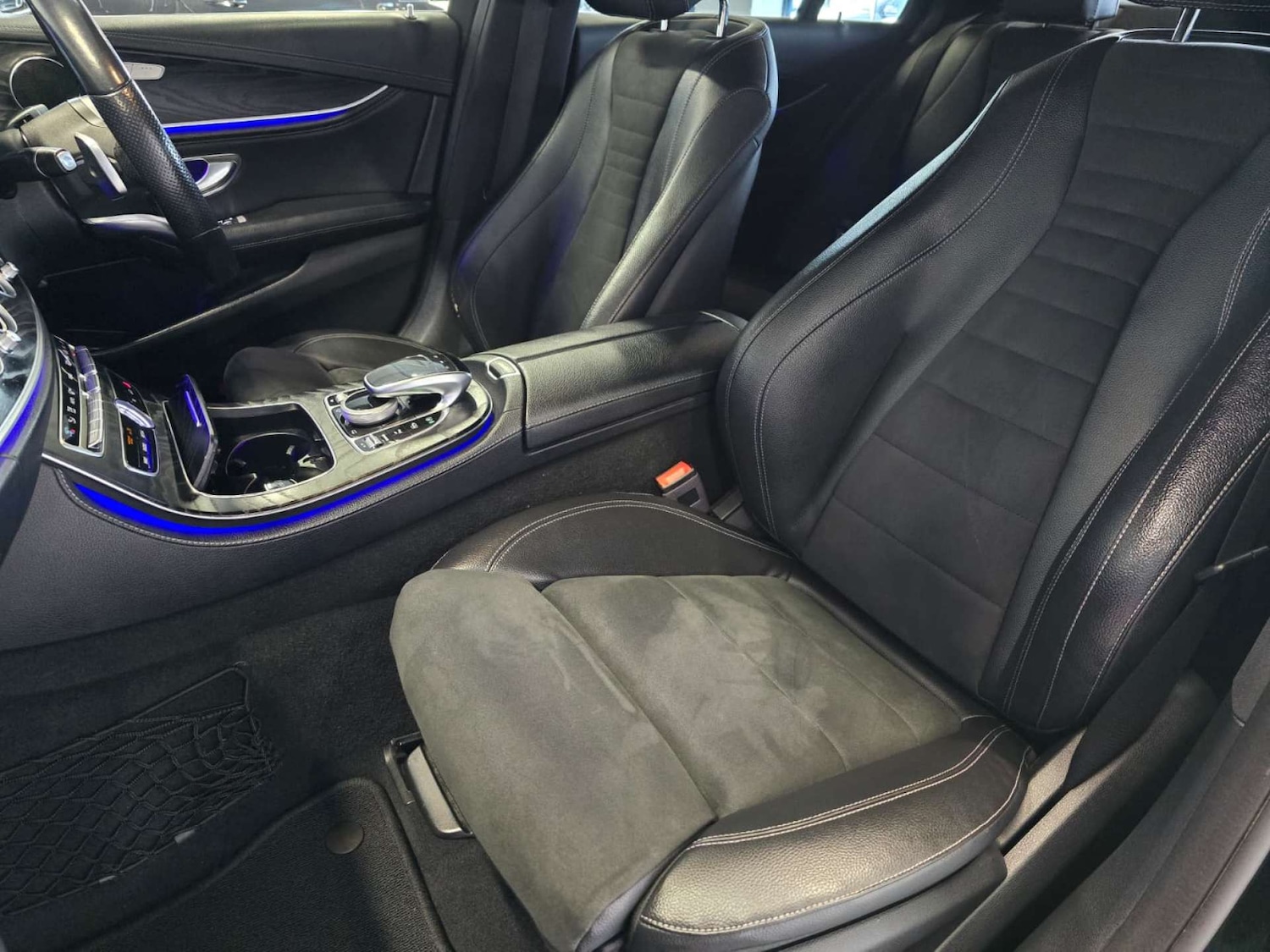 Used Mercedes-Benz E Class 2019 for sale - 77655673: Photo 4