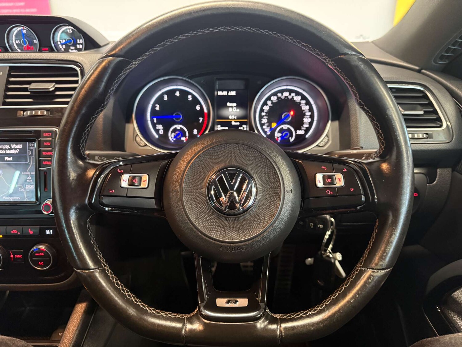 Used Volkswagen Scirocco 2017 for sale - 77556741: Photo 11