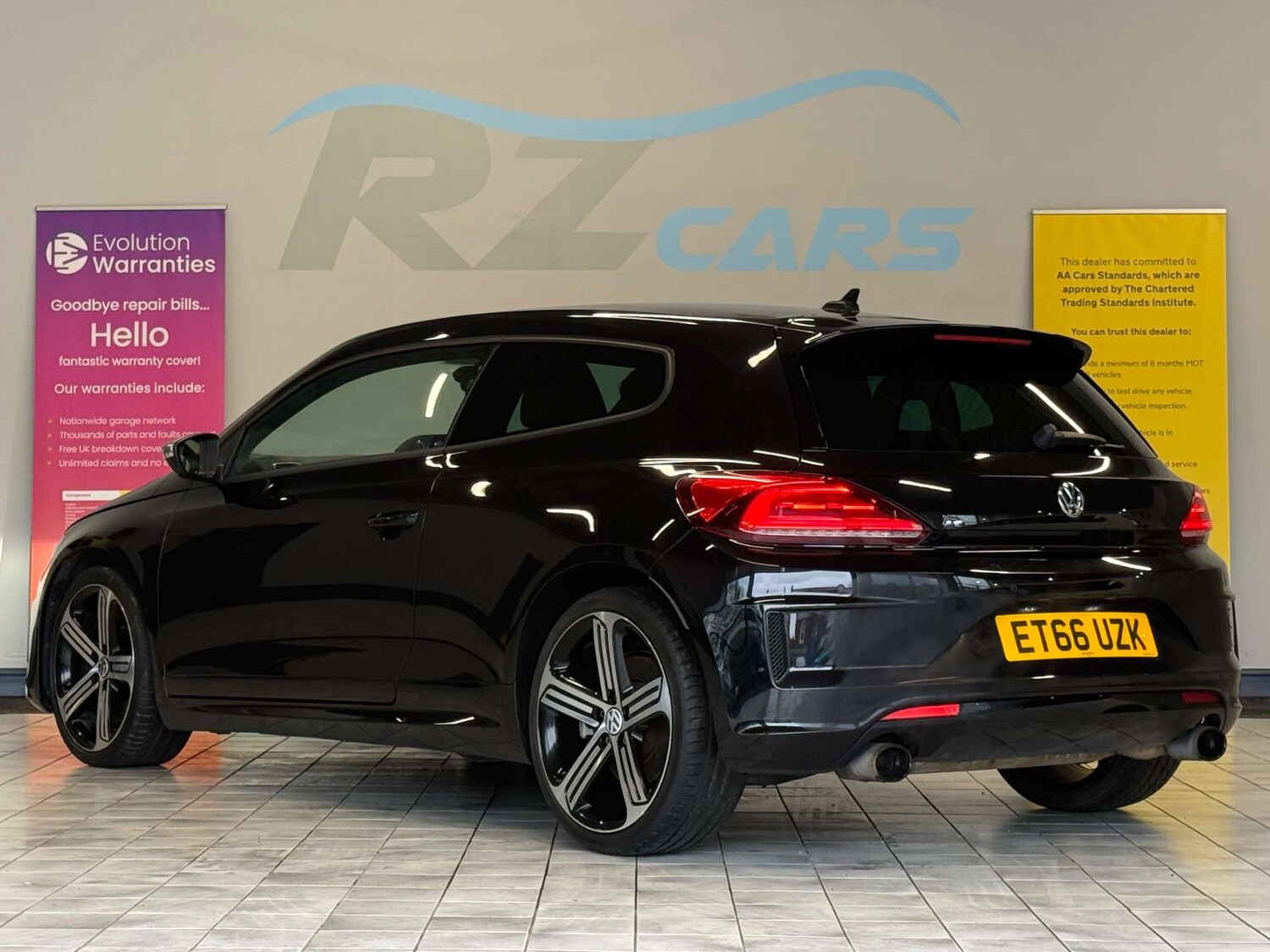 Used Volkswagen Scirocco 2017 for sale - 77556741: Photo 6