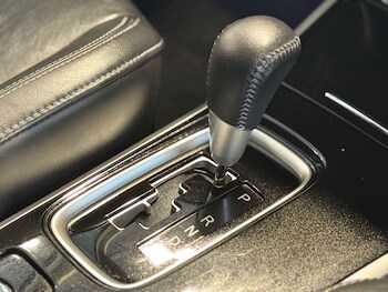 Used Mitsubishi Outlander 2018 for sale - 77759678: Photo