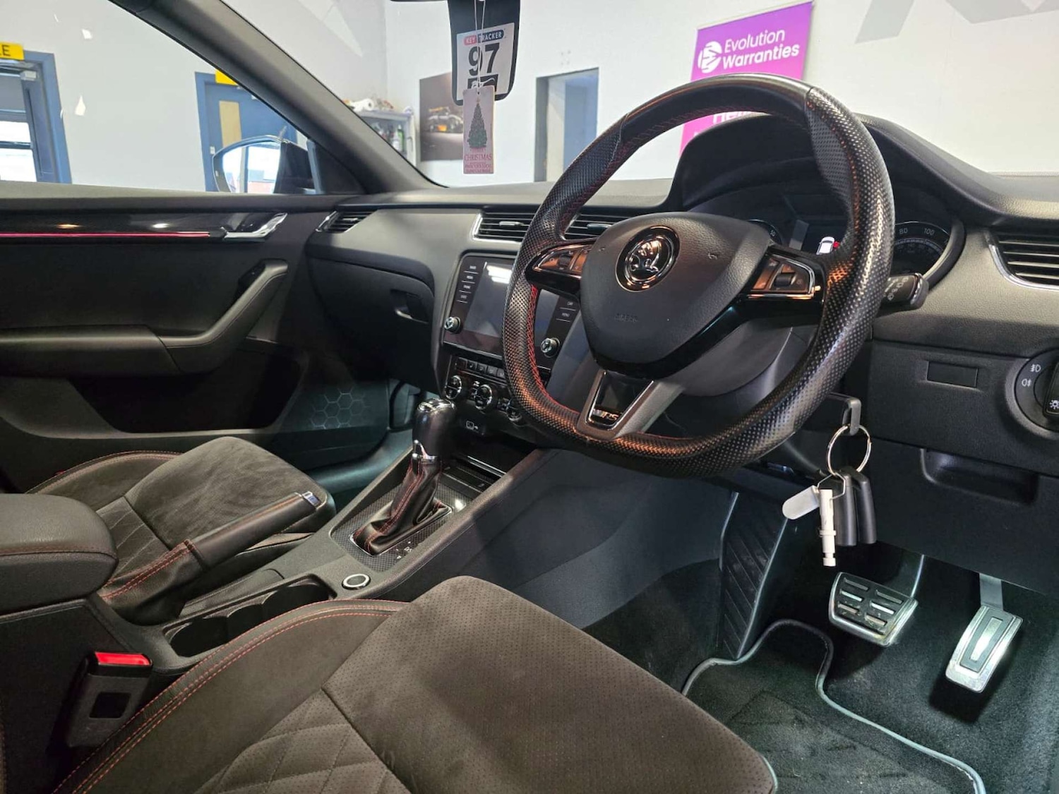 Used Skoda Octavia 2018 for sale - 77059119: Photo 13