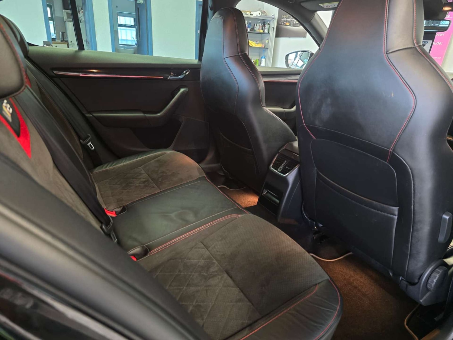 Used Skoda Octavia 2018 for sale - 77059119: Photo 18