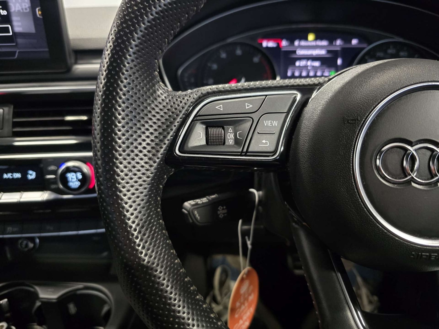 Used Audi A4 2018 for sale - 77288570: Photo 34