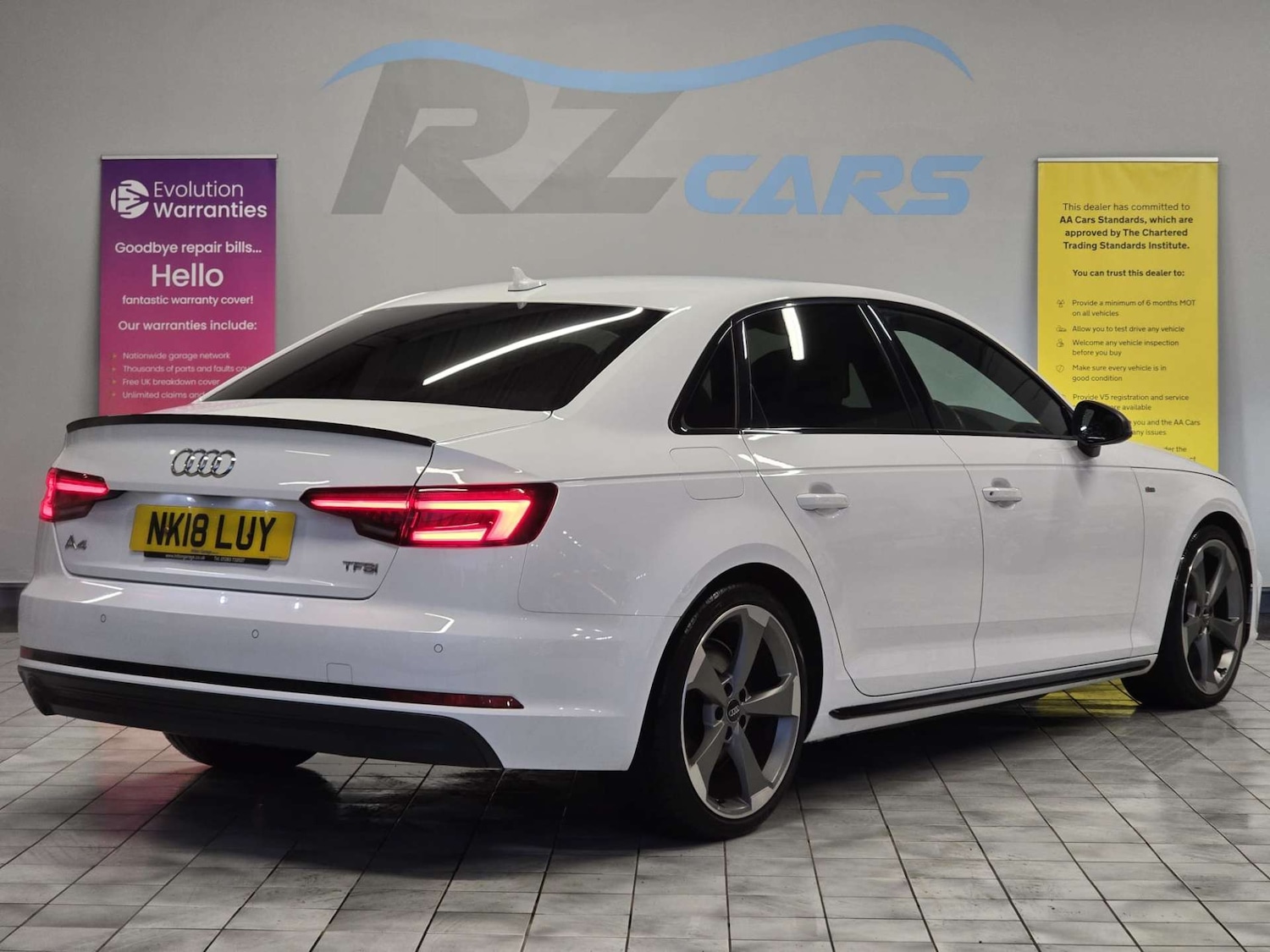 Used Audi A4 2018 for sale - 77288570: Photo 6