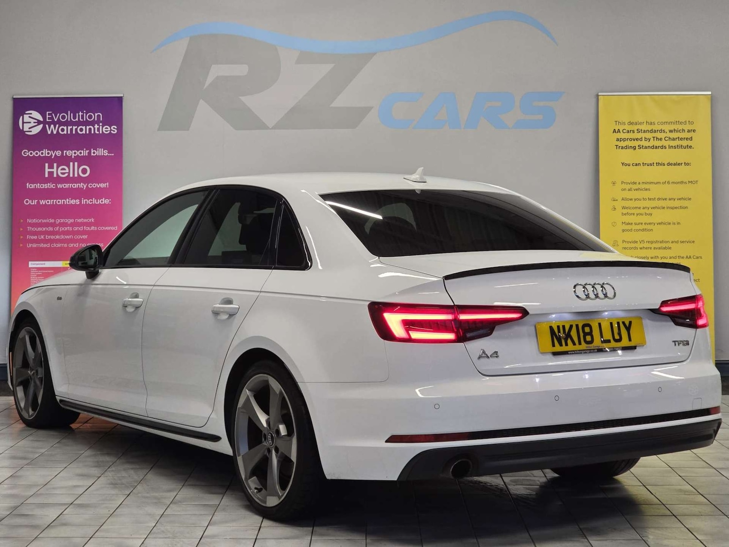 Used Audi A4 2018 for sale - 77288570: Photo 8