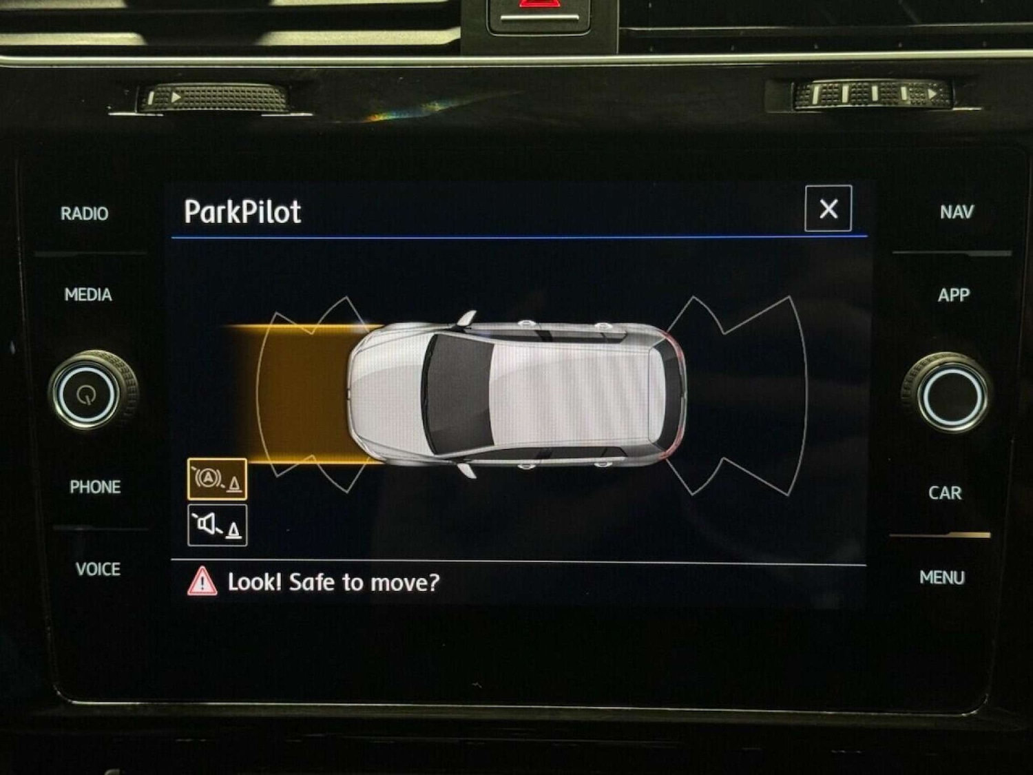 Used Volkswagen Golf 2018 for sale - 76762537: Photo 16