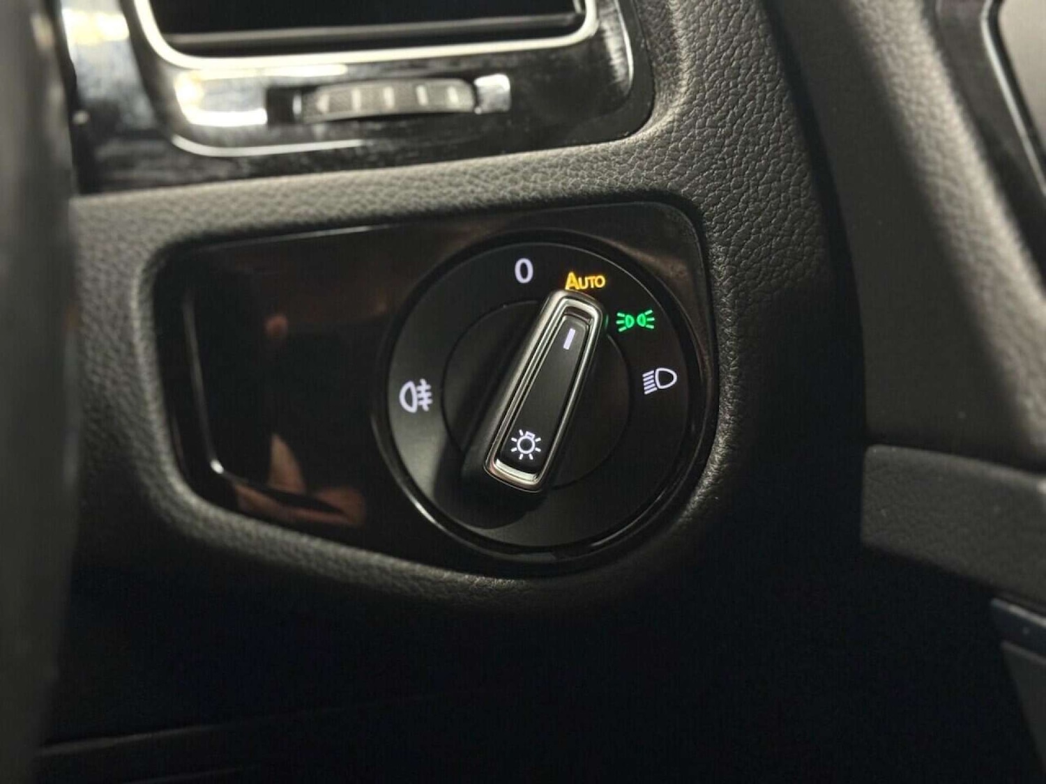 Used Volkswagen Golf 2018 for sale - 76762537: Photo 38