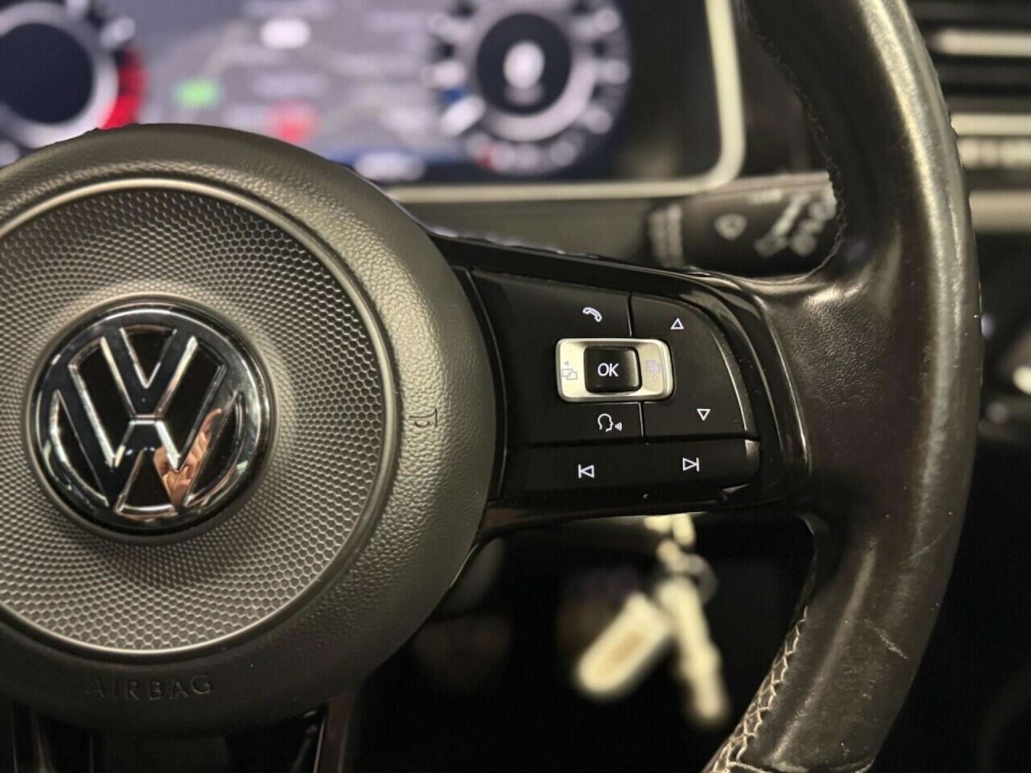 Used Volkswagen Golf 2018 for sale - 76762537: Photo 45