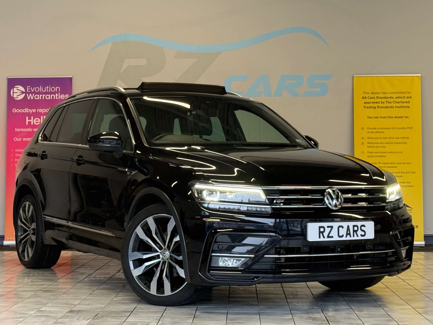 Used Volkswagen Tiguan 2019 for sale - 77399259: Photo 1