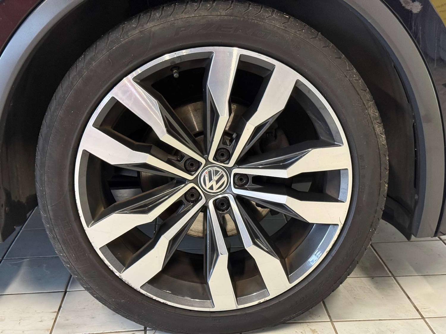 Used Volkswagen Tiguan 2019 for sale - 77399259: Photo 25