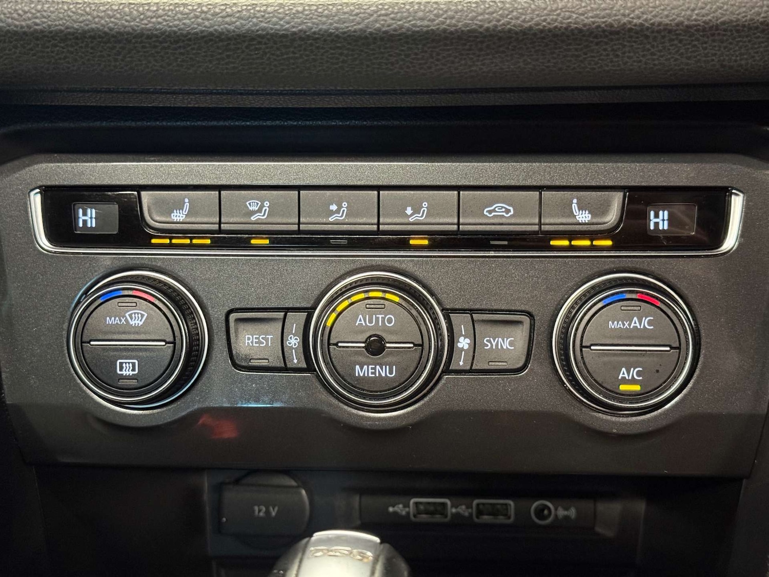 Used Volkswagen Tiguan 2019 for sale - 77399259: Photo 42