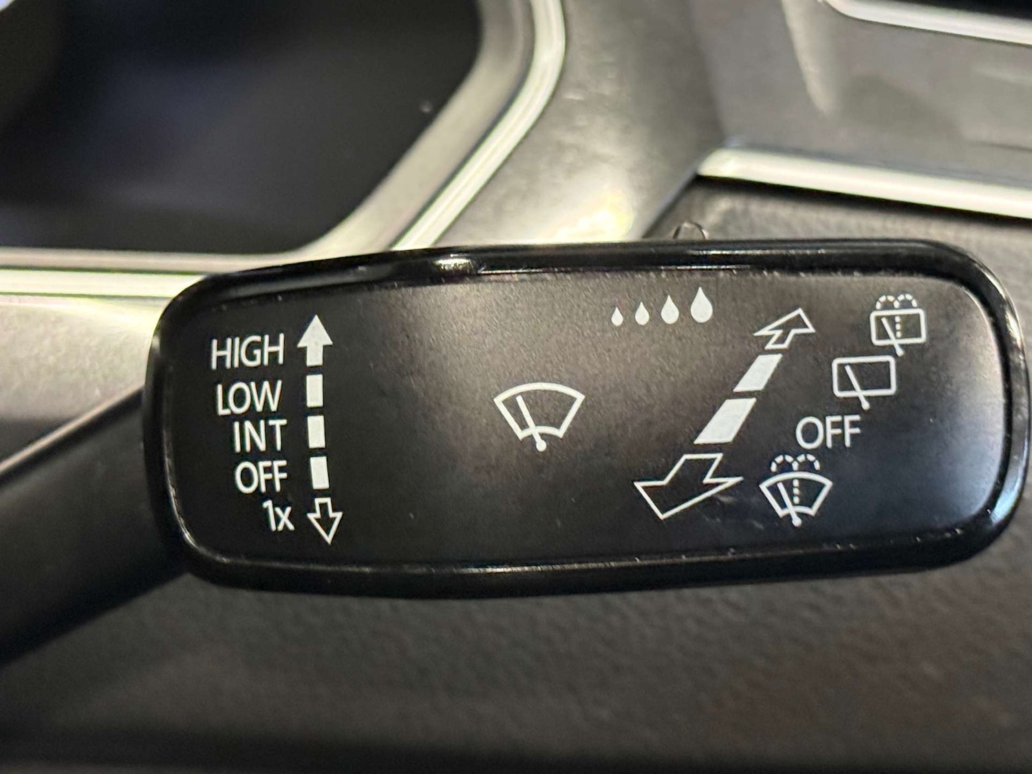 Used Volkswagen Tiguan 2019 for sale - 77399259: Photo 51