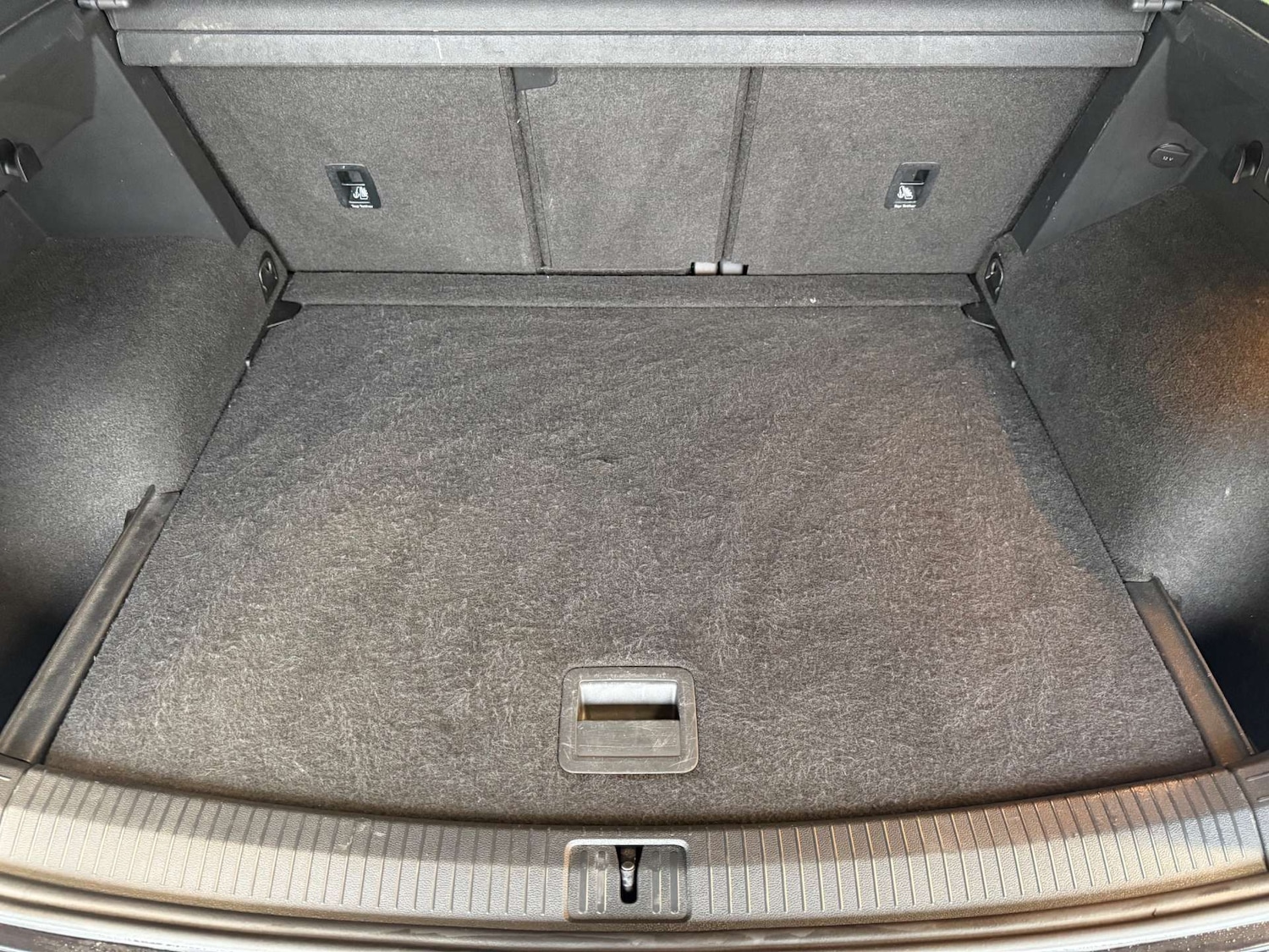 Used Volkswagen Tiguan 2019 for sale - 77399259: Photo 57