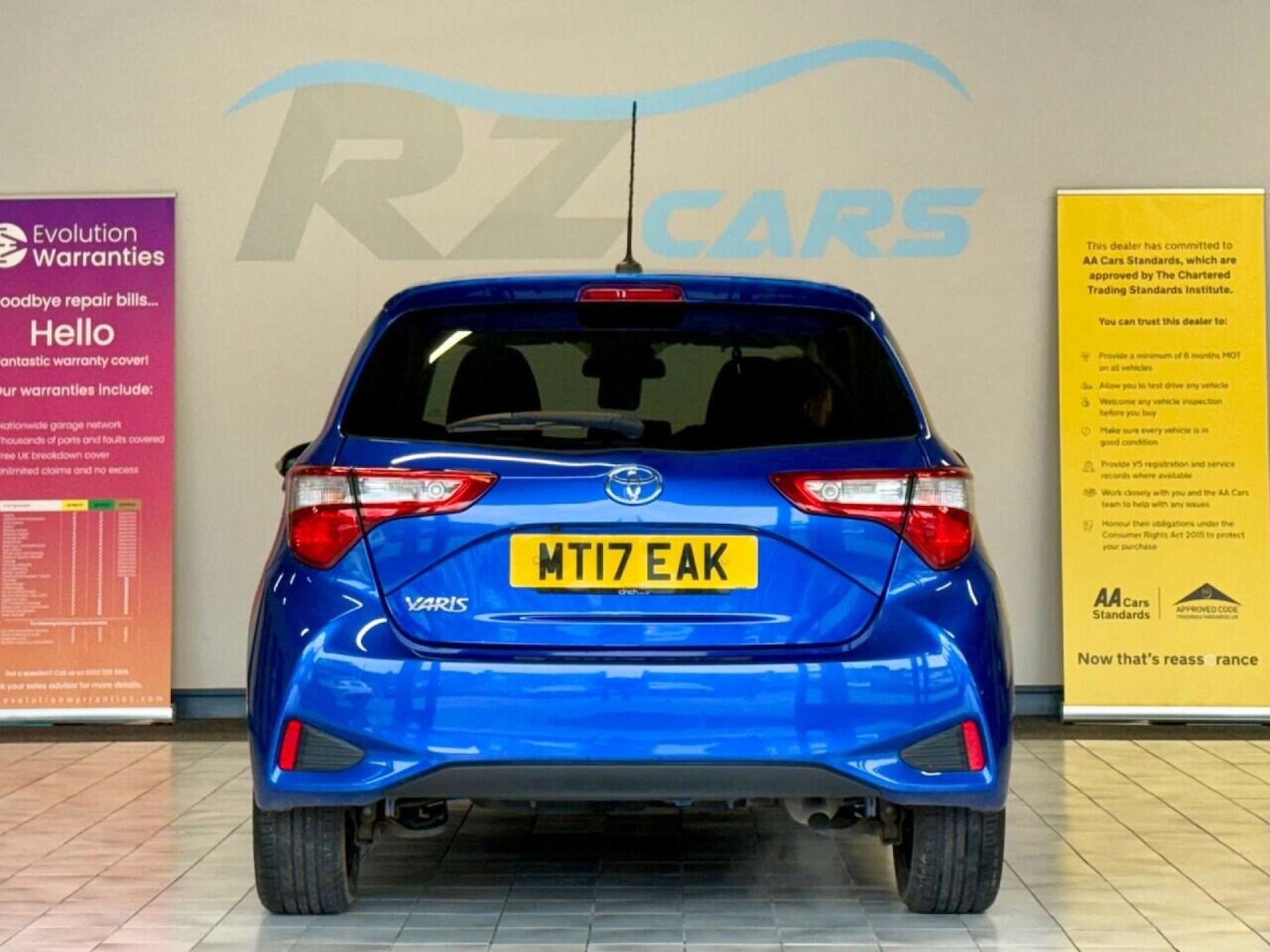 Used Toyota Yaris 2017 for sale - 76762025: Photo 13