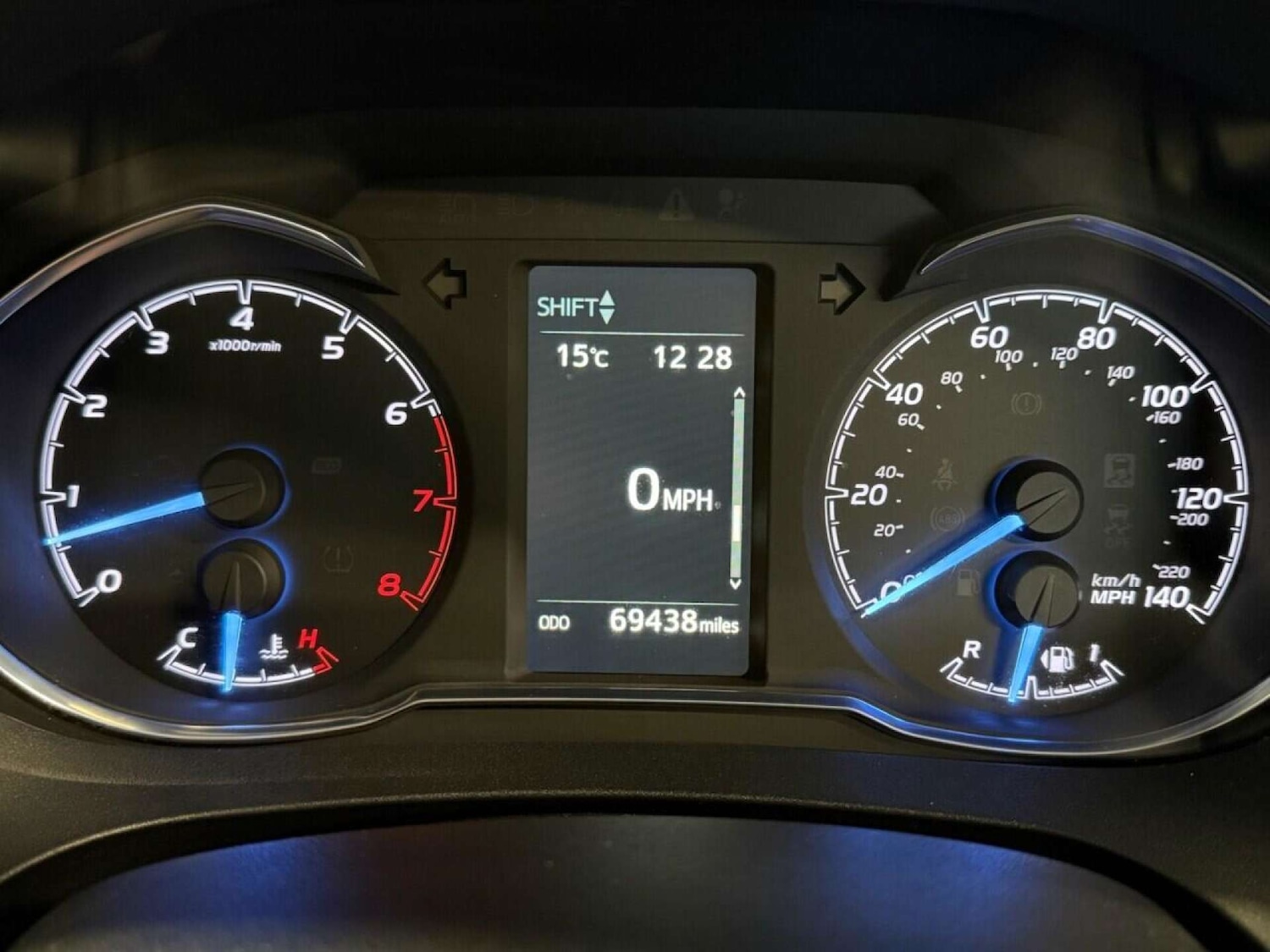 Used Toyota Yaris 2017 for sale - 76762025: Photo 29