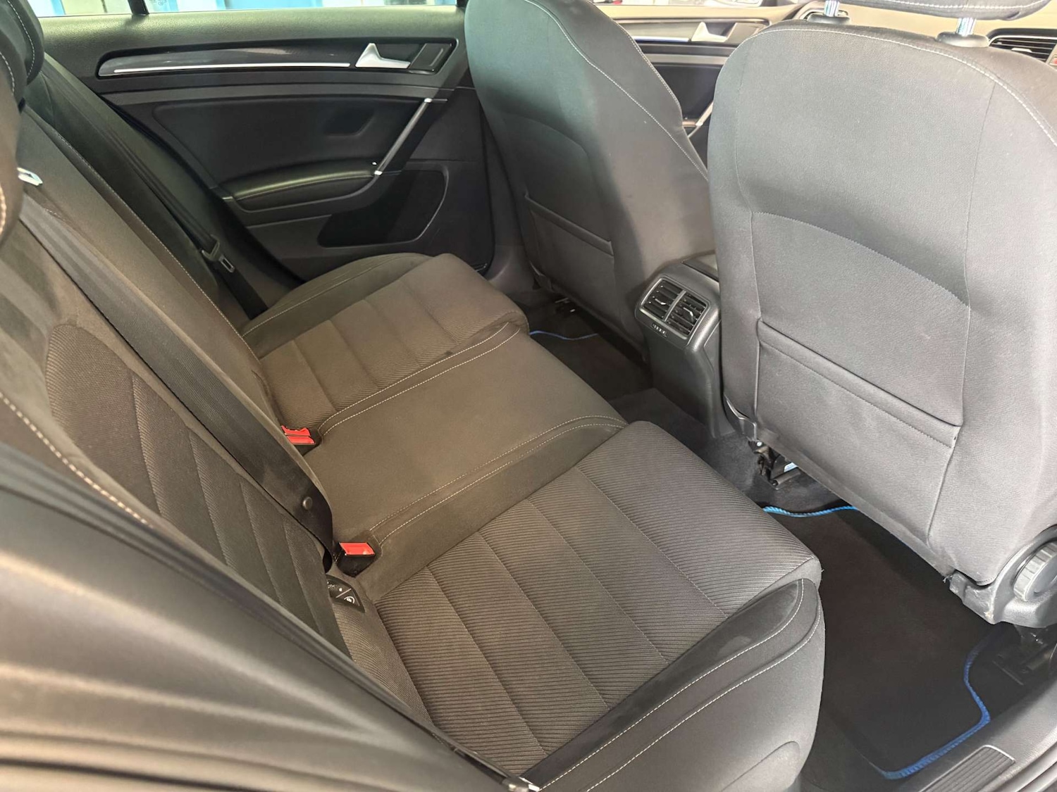 Used Volkswagen Golf 2017 for sale - 78134653: Photo 31