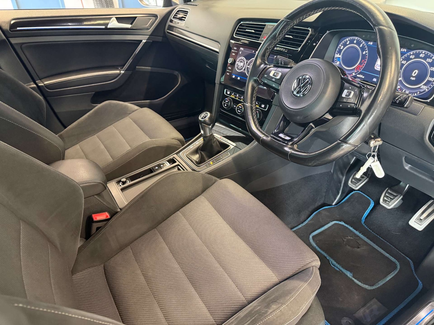 Used Volkswagen Golf 2017 for sale - 78134653: Photo 33