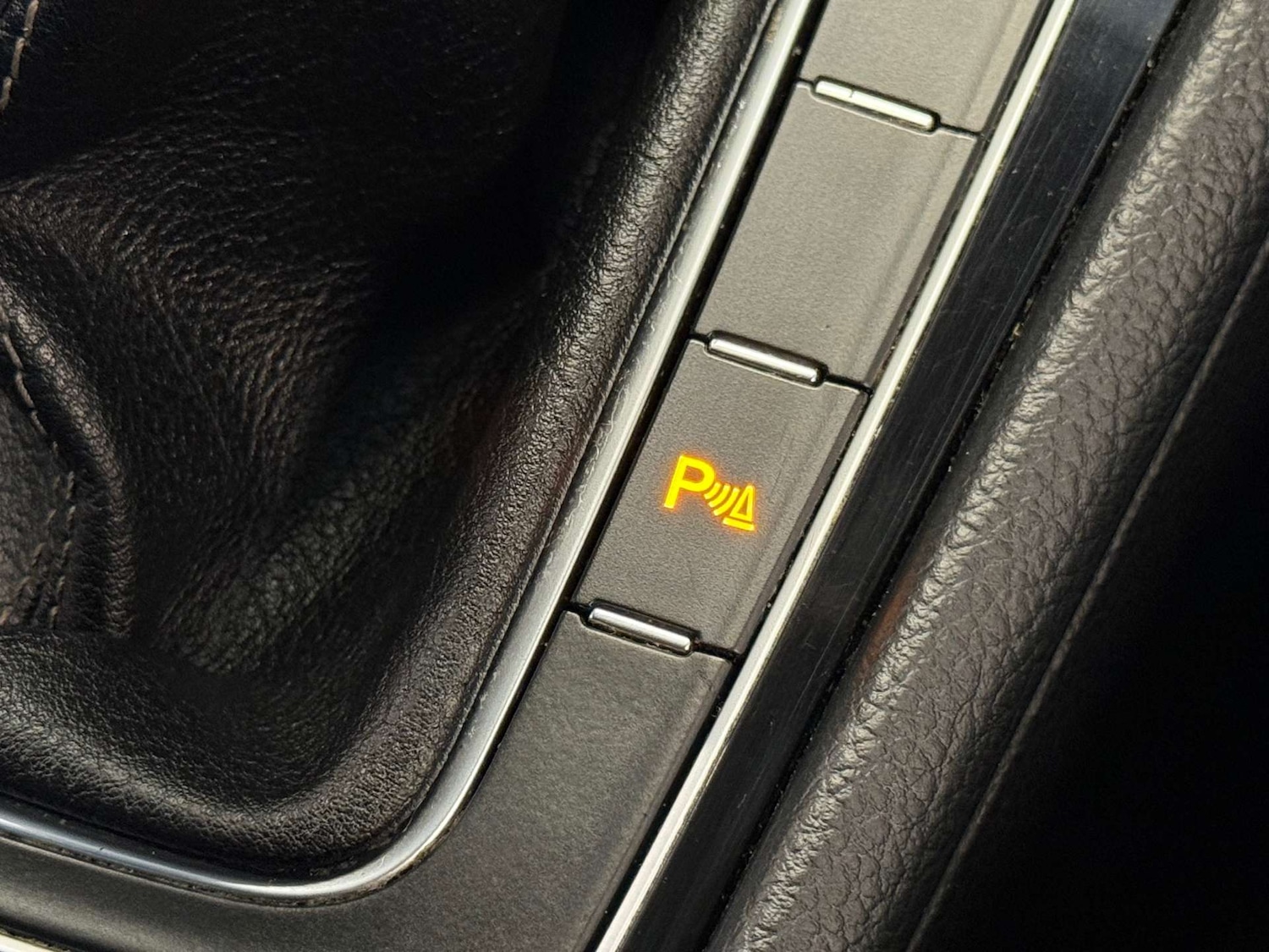 Used Volkswagen Golf 2017 for sale - 78134653: Photo 35