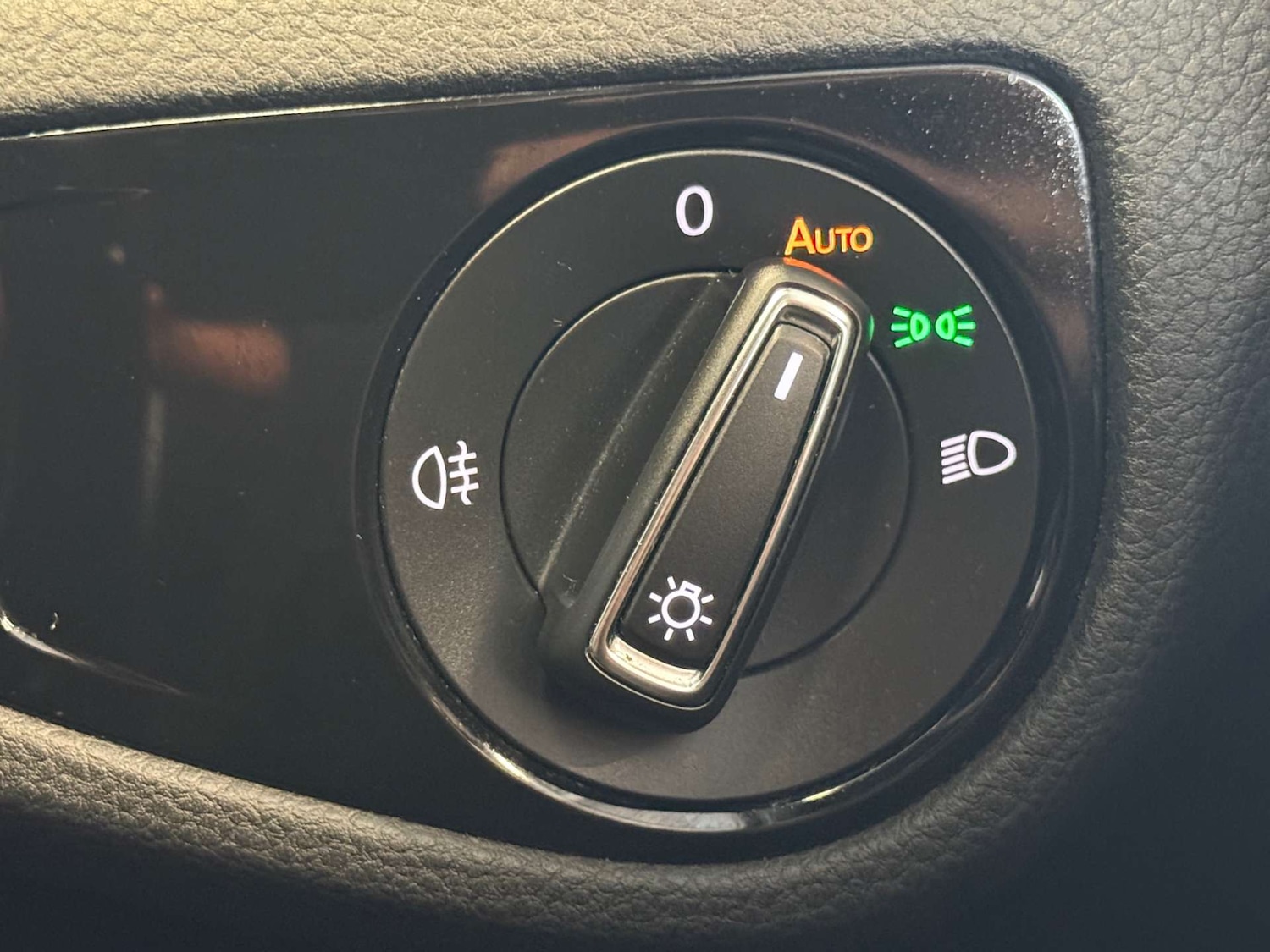 Used Volkswagen Golf 2017 for sale - 78134653: Photo 41