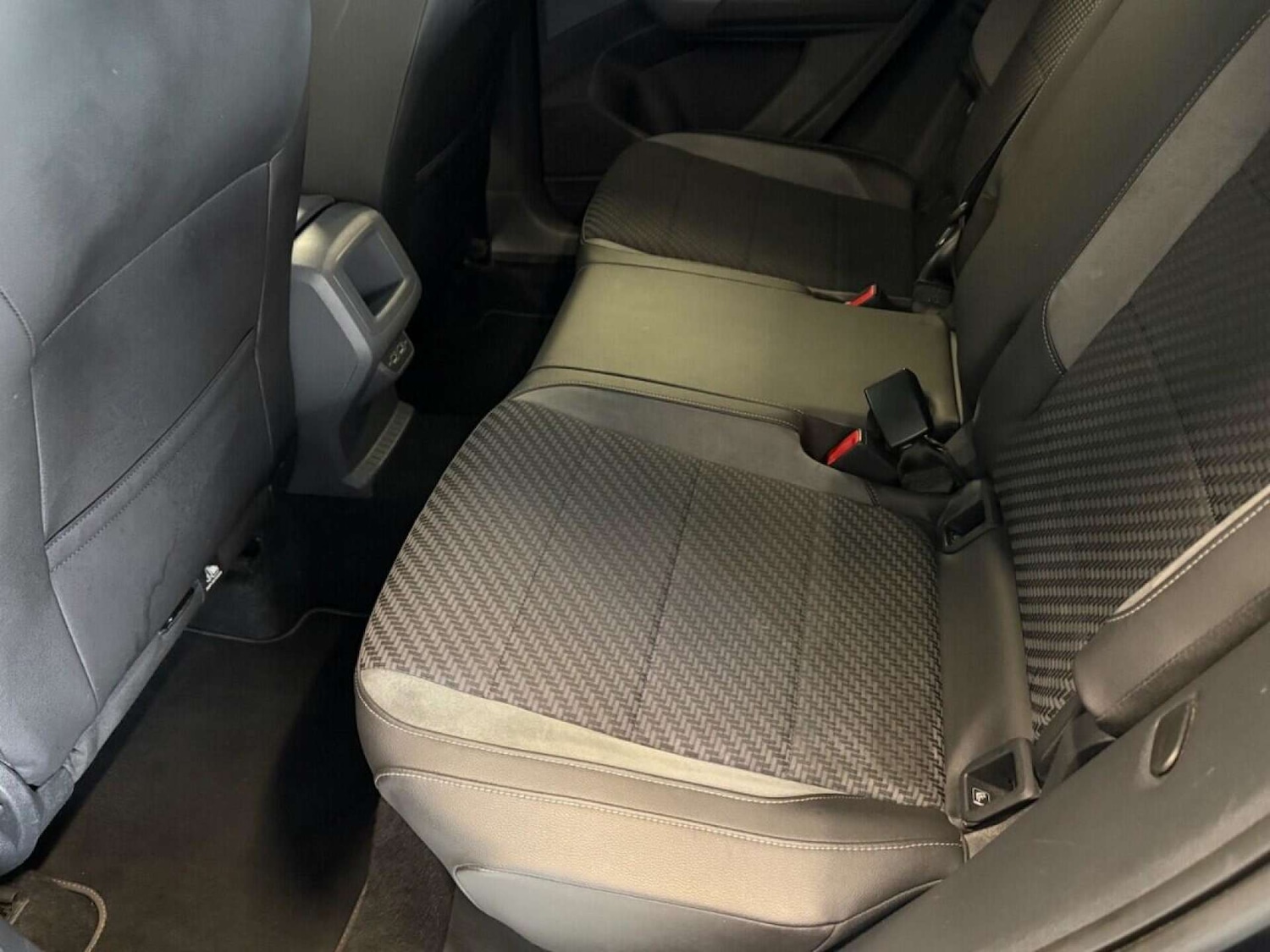 Used Volkswagen T-Cross 2019 for sale - 76762018: Photo 40