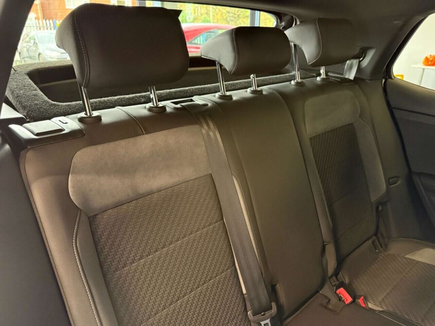 Used Volkswagen T-Cross 2019 for sale - 76762018: Photo 41