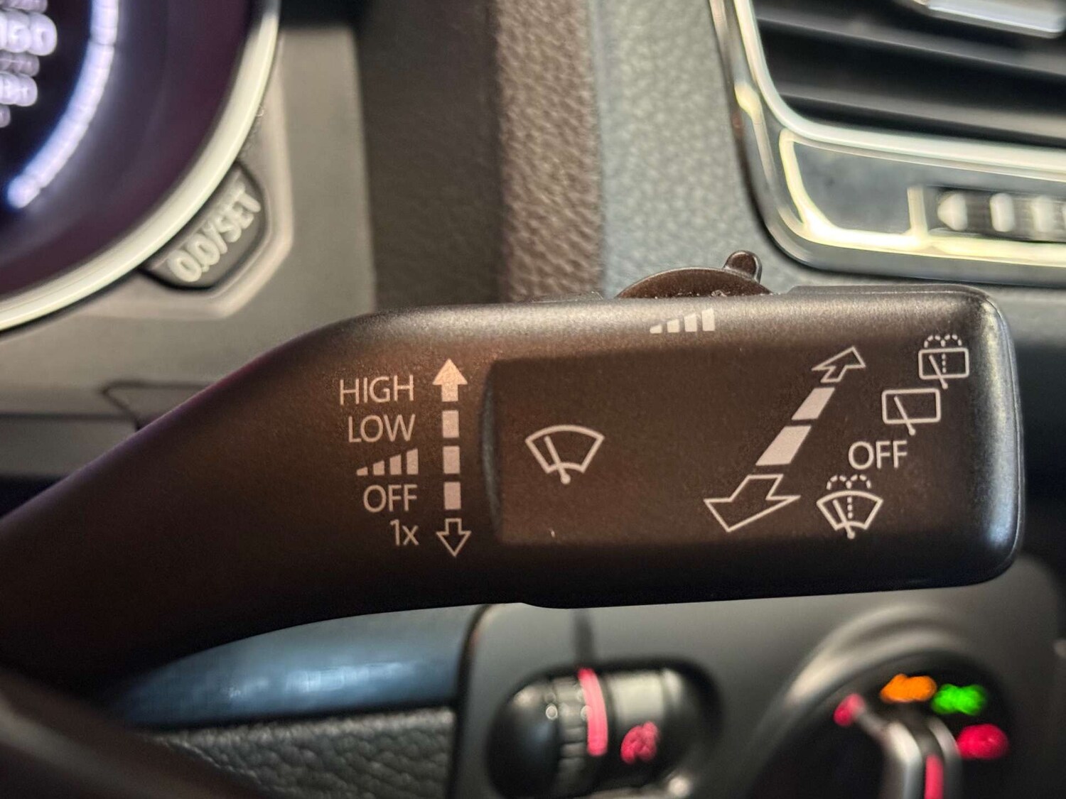 Used Volkswagen Scirocco 2017 for sale - 77494156: Photo 45