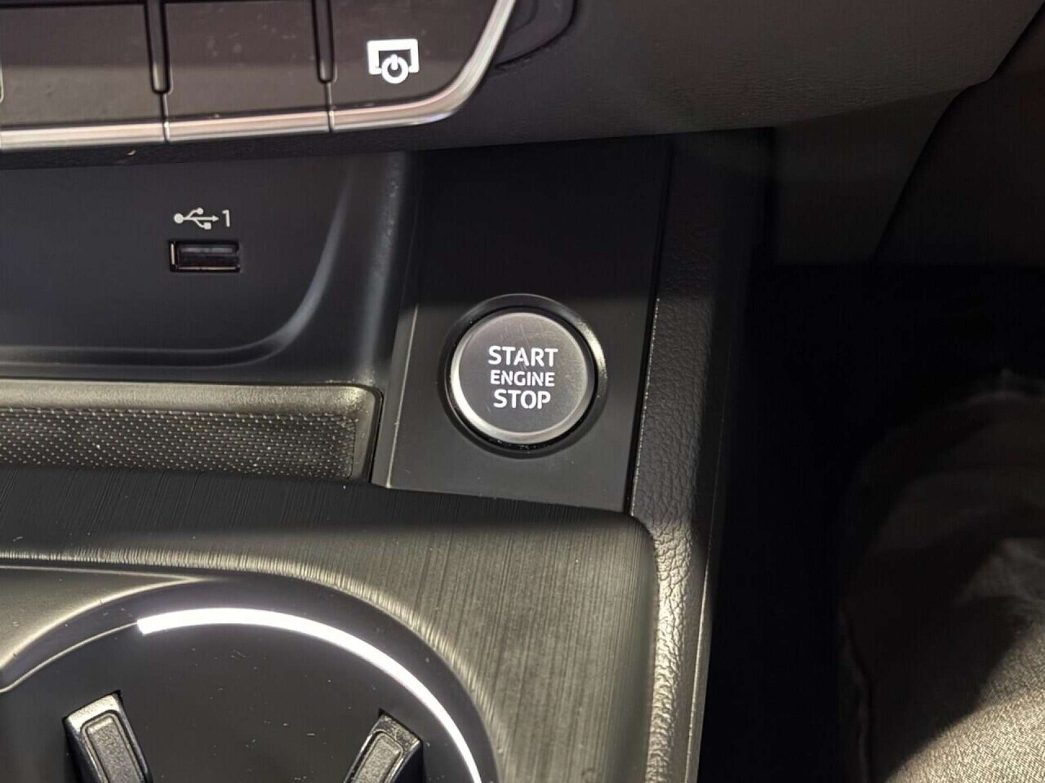 Used Audi A4 2019 for sale - 76762002: Photo 19