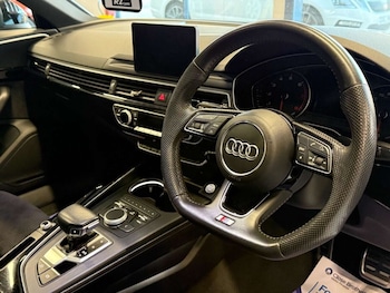 Used Audi A4 2019 for sale - 76762002: Photo