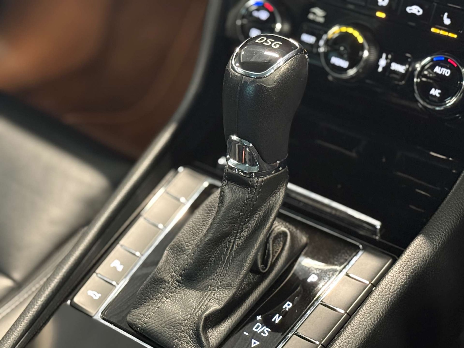 Used Skoda Superb 2019 for sale - 77366768: Photo 10